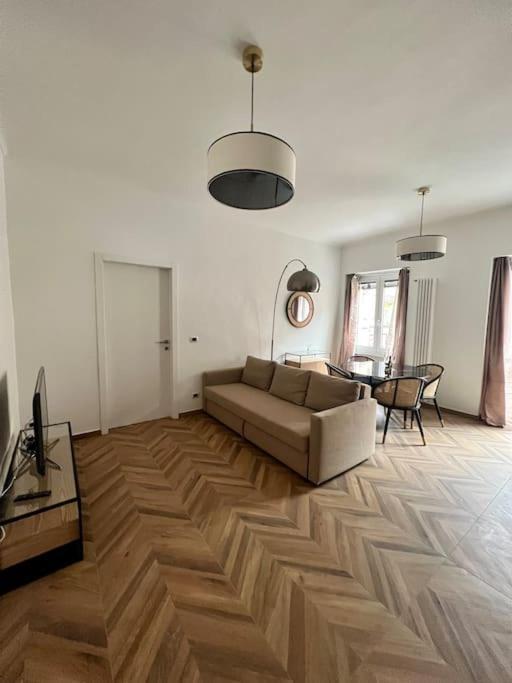 Casa Sassari - Vicino Porta Susa F.S. Turin Exterior foto