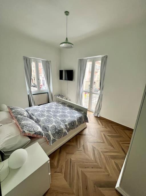 Casa Sassari - Vicino Porta Susa F.S. Turin Exterior foto